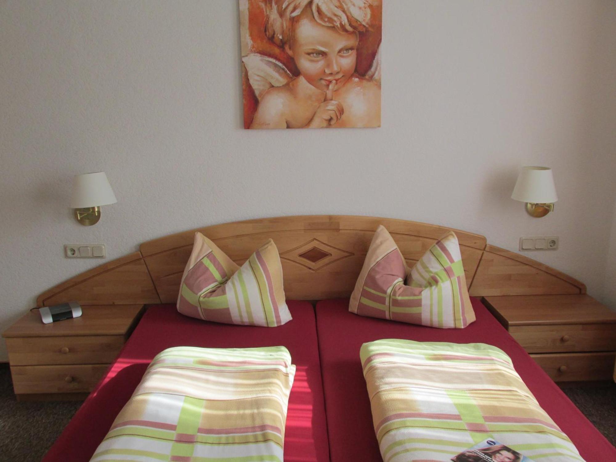 Apartments&Ferienhaus Senftner Thale Zimmer foto
